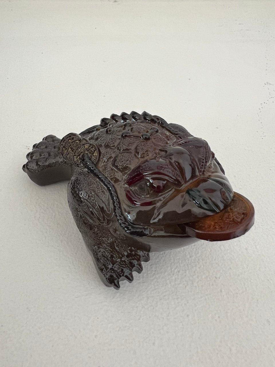 Figurine L
