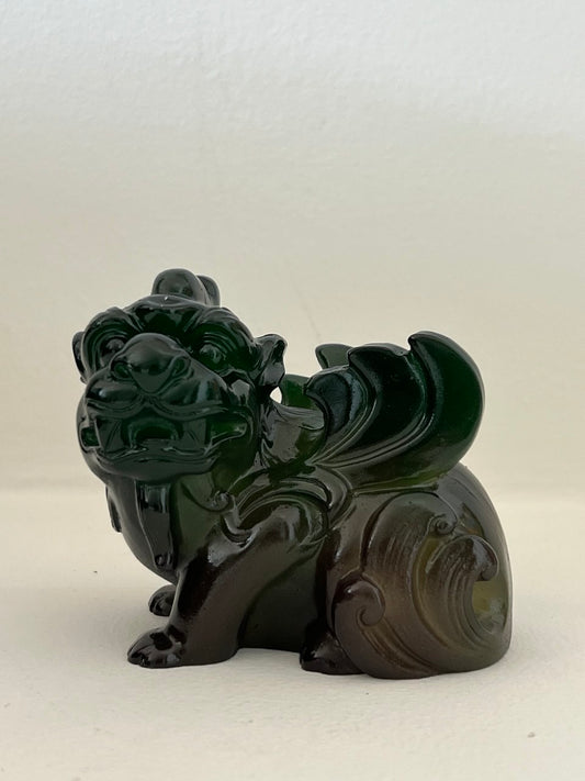 Figurine M